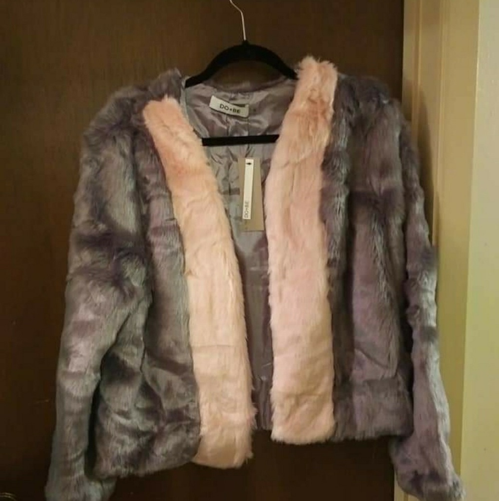 Gray Pink Faux Fur Jacket - Picture 3 of 5